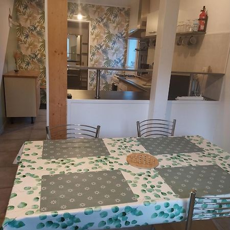 Au Fil De L'Eau Villa Rohan Eksteriør billede